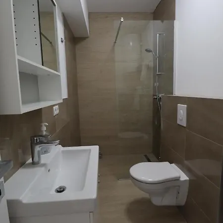 Apartman - Dani